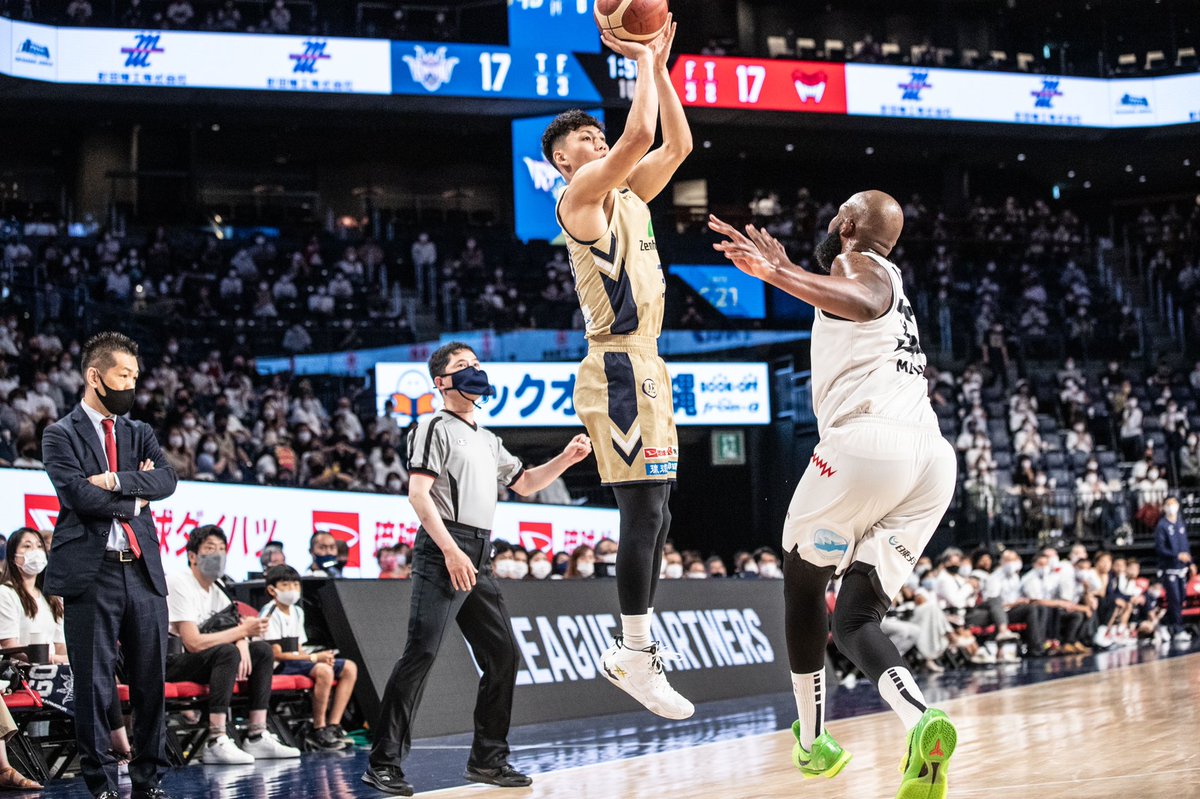 RyukyuKings_2's tweet image. 【富山戦】試合写真を掲載！

ファンクラブ会員専用サイトに富山戦の試合写真をアップしました。激戦を制し、セミファイナル進出を掴み取った、クォーターファイナルの写真をお楽しみください！

▽会員専用サイトはこちらから
fanclub.ryukyugoldenkings.jp/memberlogin