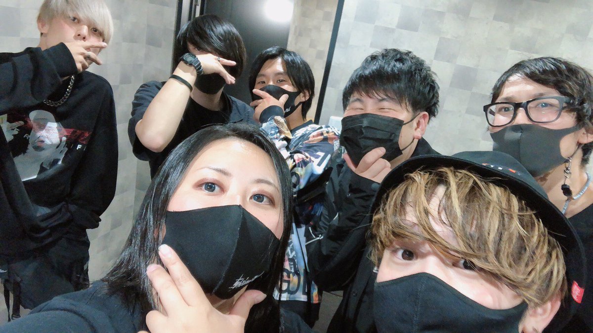 renn___KeA's tweet photo. ネノコのツイートしちゃったら、形として終わったことが残っちゃうから若干嫌だったけど（笑）これも区切りとして、名残惜しいけれど。

必ず会えるからネ、それを信じて僕はこれからも大好きなお兄ちゃんを応援し続けることにしました。

またご飯行きましょうね！ツーショ撮り忘れたね！@sorai_sun https://t.co/vEUeLSFrYd