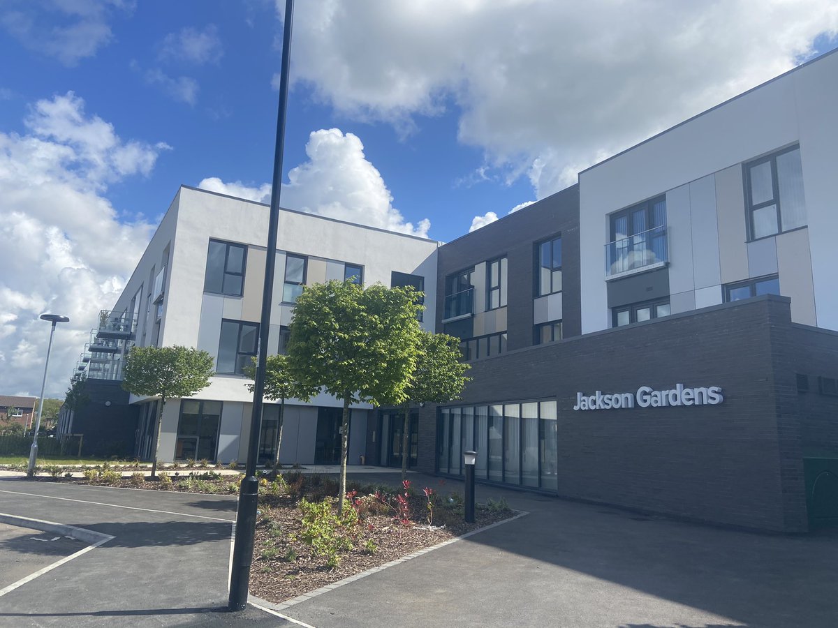 Beautiful day for capturing some of the amazing work going on at Jackson Gardens <a href="/ForHousing/">ForHousing</a> 🤩