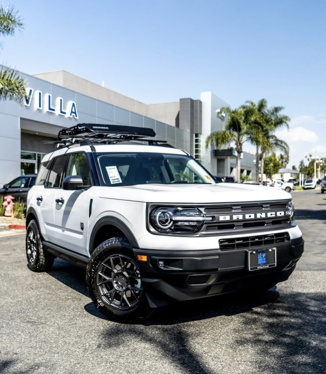Humber_Motors's tweet photo. People! People! Please! Don’t panic! 
We have more Bronco Sports on the way! Just breathe.....in through the nose..out through the mouth...deep breaths #reserveyours #itsnotlikeitstoiletpaper #broncosport #fordcanada #nltraffic https://t.co/l3hXXnE071