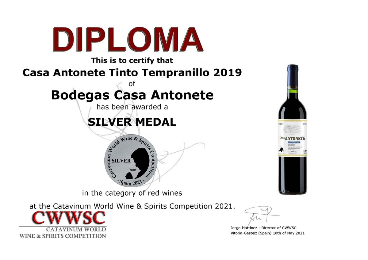 Nuevos premios para nuestros Casa Antonete y Négora. 5 medallas de plata para nuestros 5 vinos jóvenes en el concurso 'Catavinum World Wine & Spirits Competiton'. 
Las variedades galardonadas han sido las siguientes: tempranillo, macabeo, chardonnay, sauvignon blanc y verdejo🍷🥈