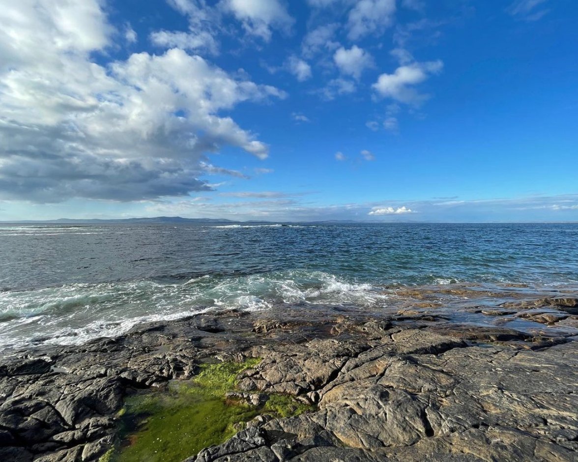 Exploring Sligo 🌊
#Ireland #Sligo #explore #girloutdoor #exploringIreland