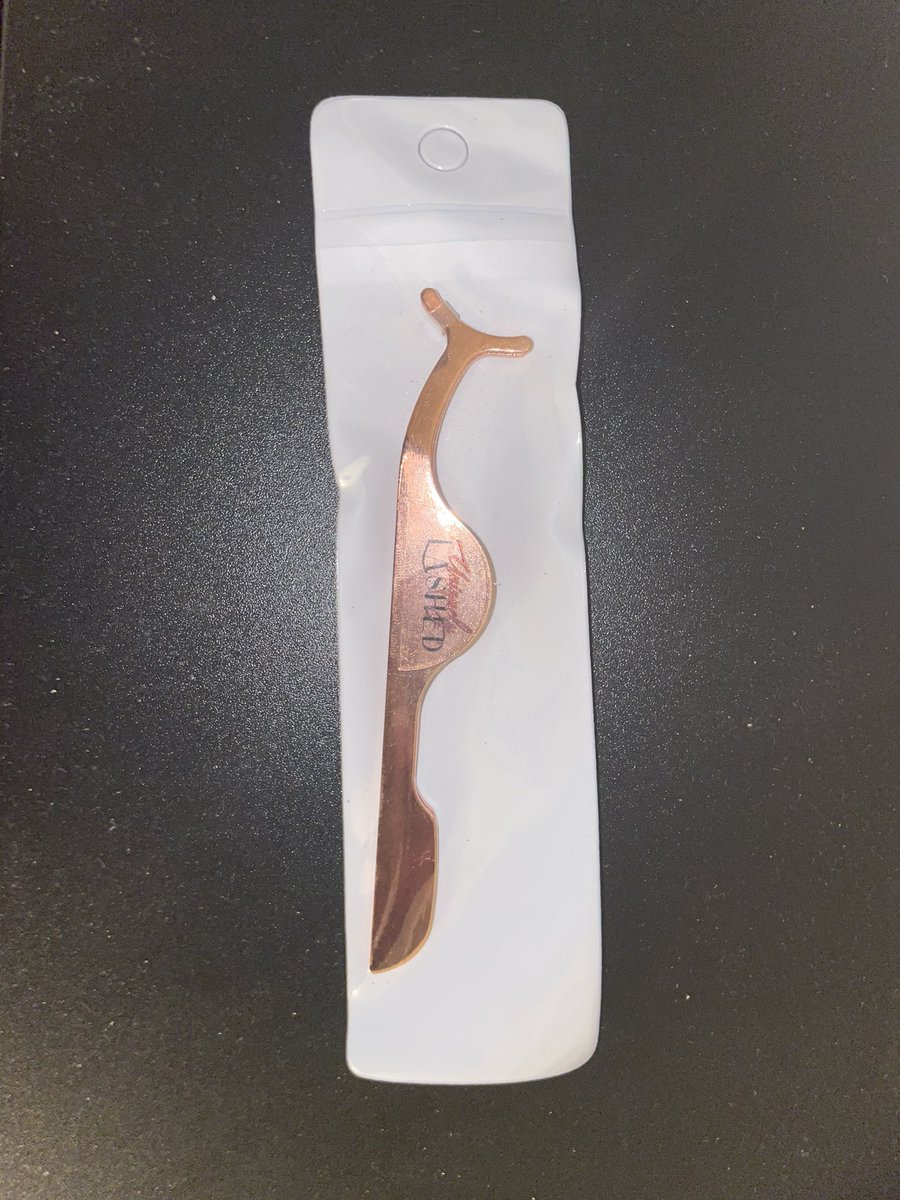 LashedUniquely's tweet image. Some lash styles are out of stock! Get what you can while supplies last!