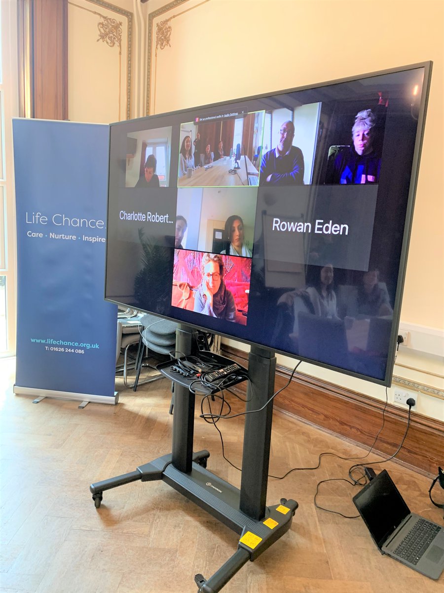 Life Chance tweet media