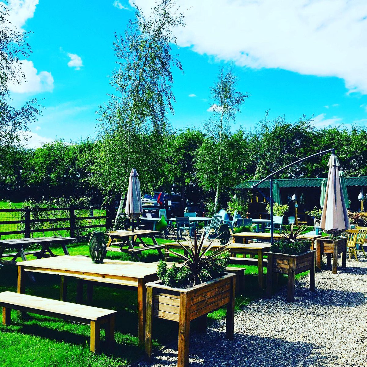 Lizmoorecooks's tweet photo. Brilliant night @ruralrelaxing last night despite the last minute downpour! So glad to be back at work!!!

📸 https://t.co/z3KMo1UJOT via https://t.co/szlBeRdaVz https://t.co/kHuWypbbZp