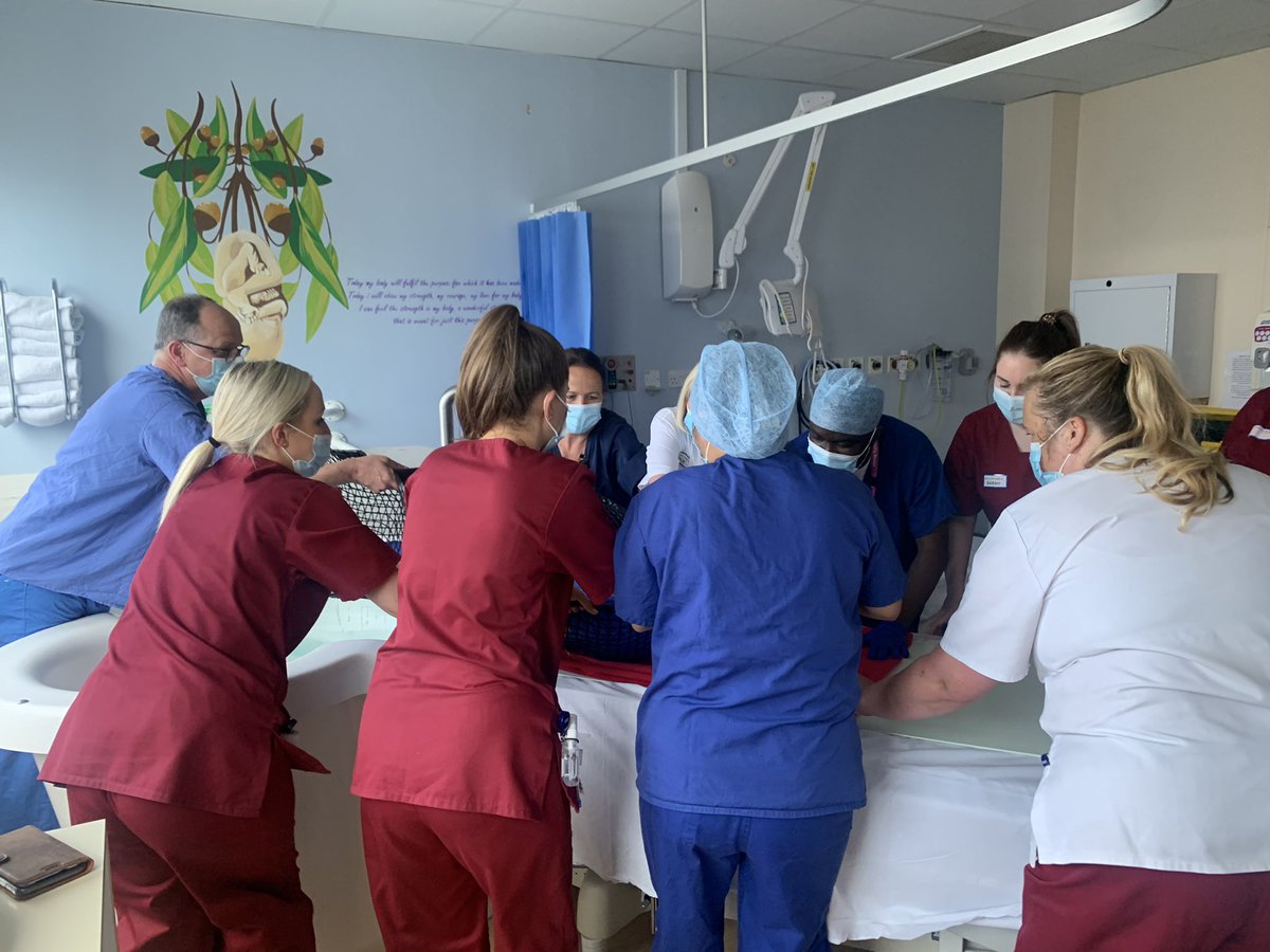 beccyeggleston1's tweet photo. Amazing MDT approach at ad hoc emergency pool evacuation skill drill on delivery suite obstetric lead mr wild perfecting his water birth skills-@NTeesHpoolNHSFT @s_elmalak #excellenceasourstandard #teamworkmakesthedreamwork https://t.co/HUUqv7tSCi