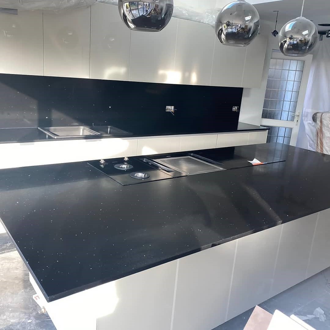 Looking for a more luxurious feel to your new kitchen? 

Take a look at our new, elegant Quartz kitchen worktop project and take some ideas from our previous work!

Give us a call on 07967 488019

Our Website: zcu.io/6knS 

#sophisticated #kitchenluxury