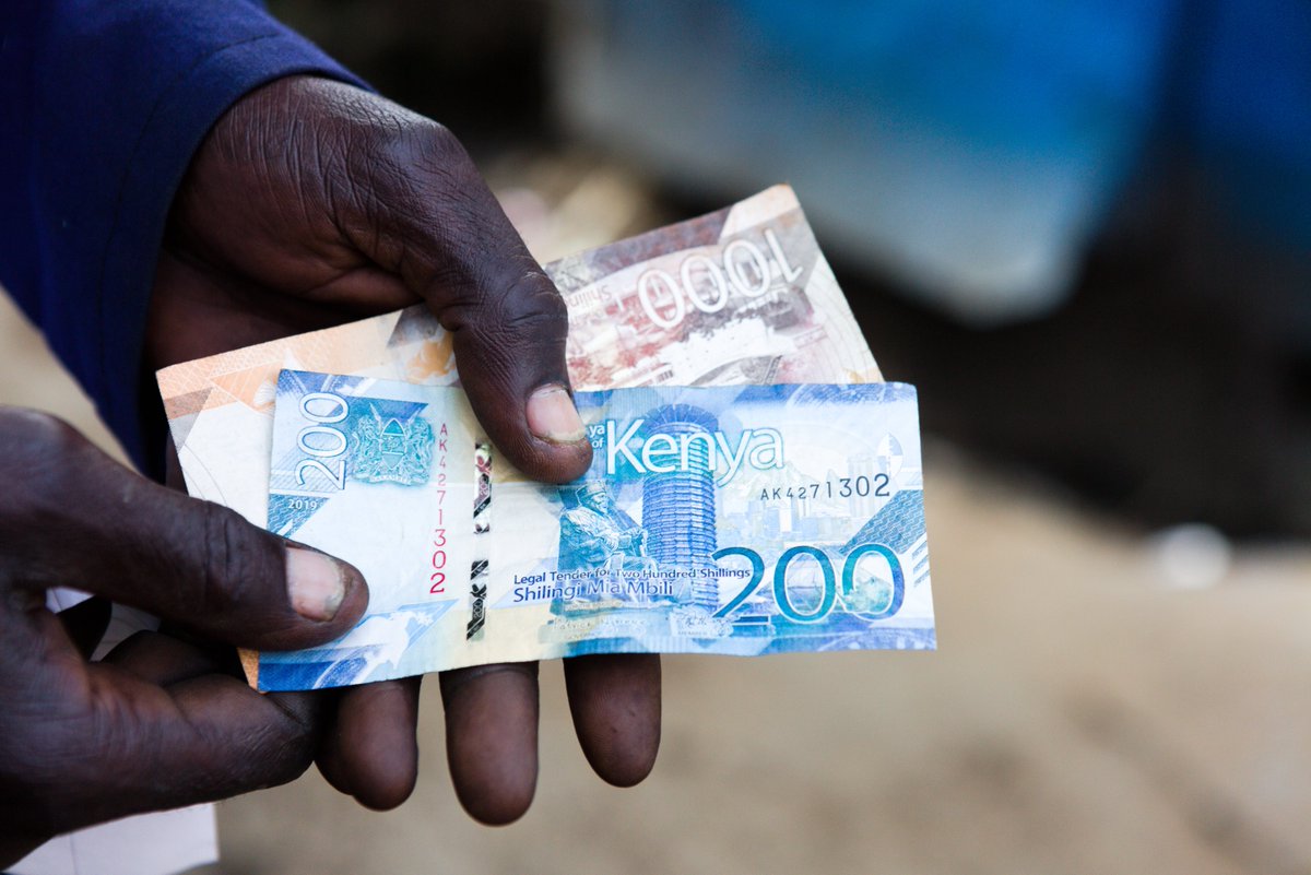 FSDKe's tweet photo. Why #InformalFinance arrangements? They deliver value despite the proliferation of formal alternatives. This is important for women with fewer choices and assets than men, empowering their attempt to build livelihoods while taking on family responsibilities.
#ValueofFinance https://t.co/J11JLMDAfA