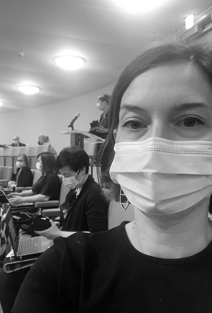 mariholopainen's tweet image. Tähän päättyi asian käsittely. 

Eduskunta hyväksyi EU:n elpymisvälineen äänin 134-57.

Silmäpussien koosta päätellen käsittely on ollut pitkällistä. Töitä on toki muitakin: päästään siirtymään välikysymykseen. 

#elpymisväline #elpymispaketti