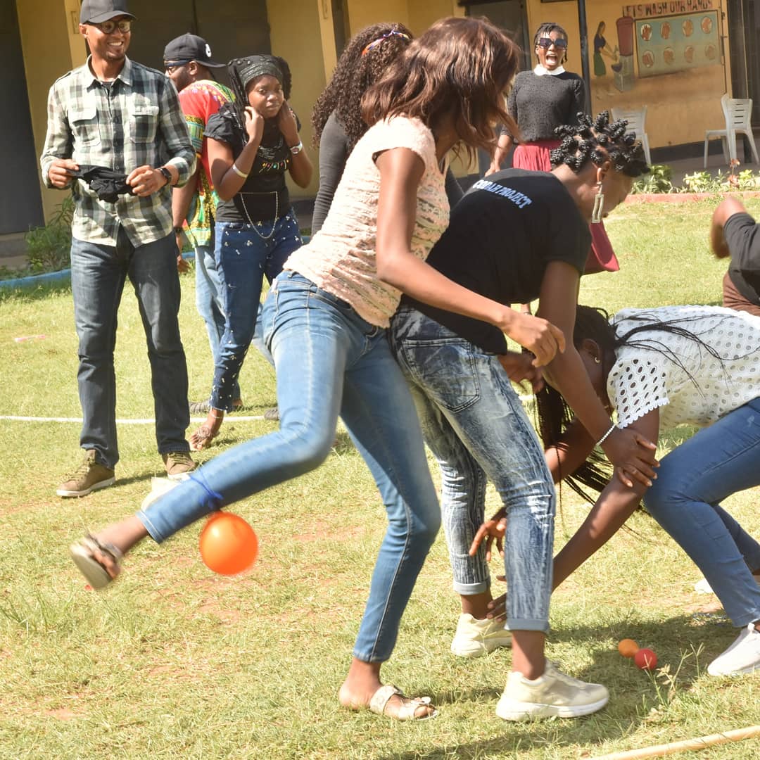 CodahEnterprise's tweet photo. Because the teams health is important, team bonding and building exercise ate taken seriously and made fun.

The crux of any organization is its team spirit.🔥
Hello World! Meet Team I CAN SIGN.
#codah_enterprise 
#icansignproject 
#globalgoals 
#deafcommunity 
#ilovesignlanguage https://t.co/MD4p0NL5Fe