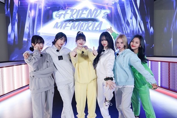 hourlygftan's tweet image. GFRIEND always and forever.