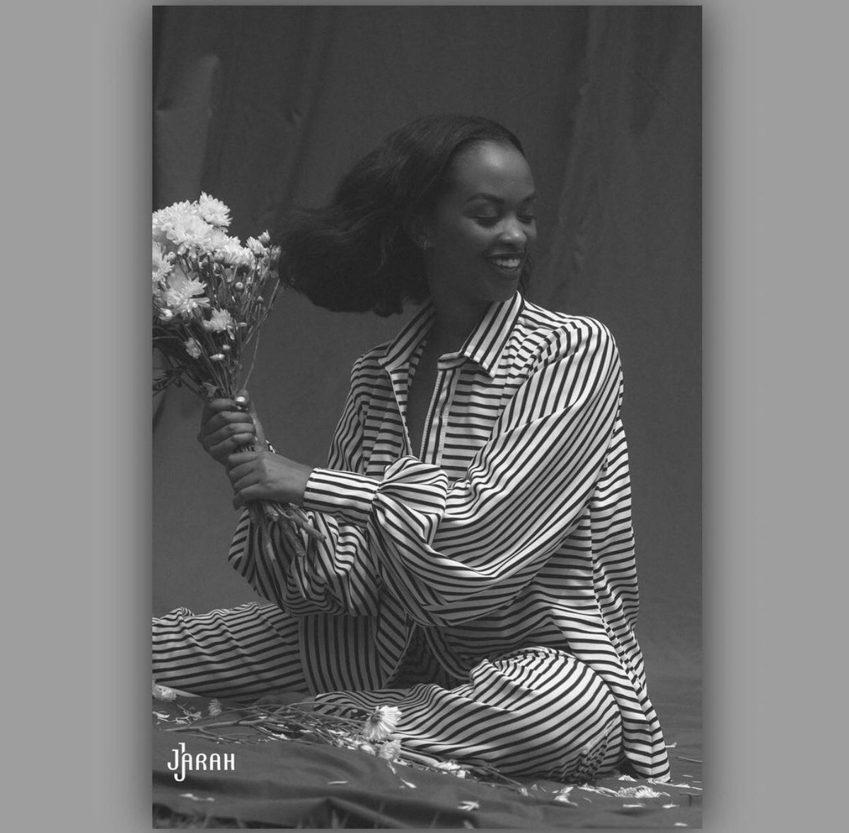 Who wants to look simple when you can look stunning?🤷🏿‍♀️

Also, how can’t you look stunning when you got your outfit customized?