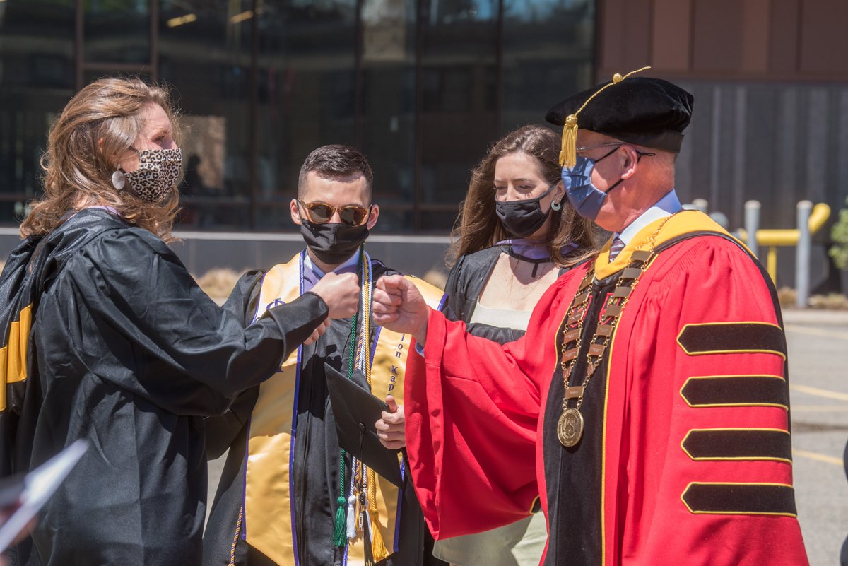 President Thompson: In pursuing a transformative education for our students, we must not take shortcuts 
shorturl.at/fwTX2

***
<a href="/WentworthAlumni/">Wentworth Alumni</a> @DeanWenner