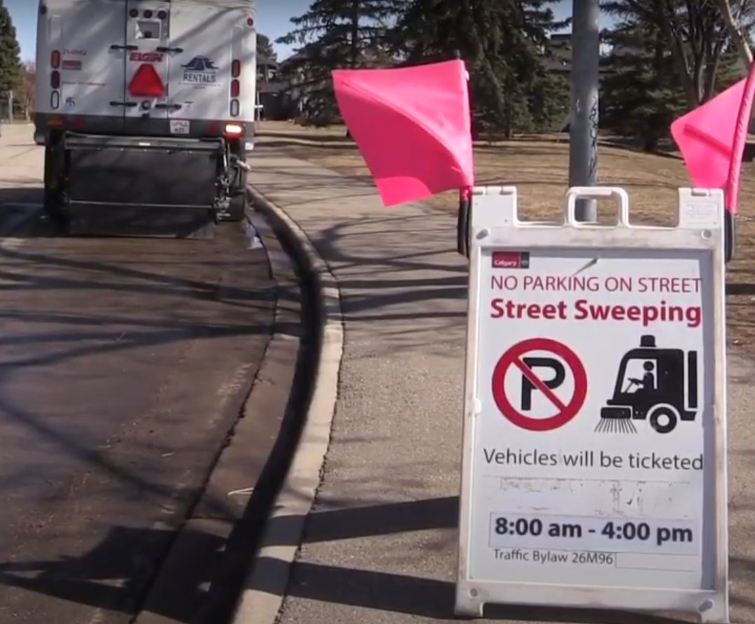 yyctransport's tweet photo. Sweeping continues in these communities this week. Visit https://t.co/81I7ZkuN94 to sign up for e-mail/text alerts and watch for signs in your community. #yycsweep https://t.co/8NrZJ7zESG