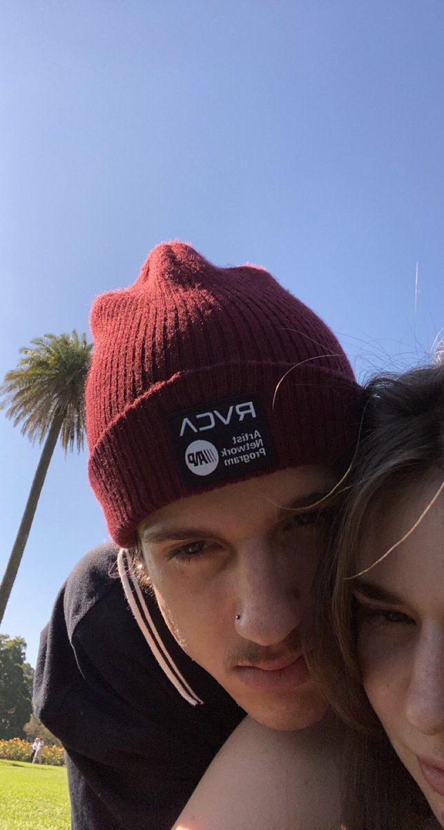 sungflrt's tweet image. Okay so just a little update on how I’ve been while I’ve been MIA. I may have found my life partner 👉🏼👈🏼🥺 and moved across the state to be with him.. I love him so much and I haven’t been this happy beforeee ahhh 🥰 he brings out the best in me I swear to goddd🥺