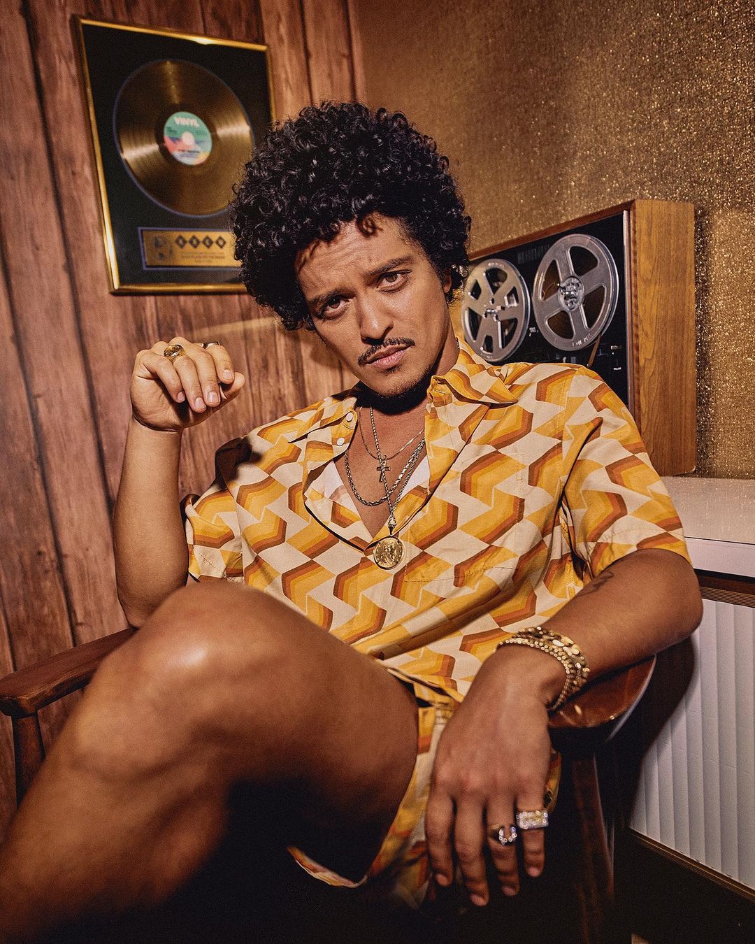 Bruno Mars music, videos, stats, and photos