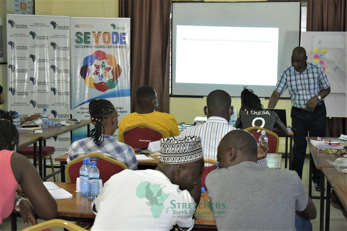 StretchersYouth's tweet photo. #SEYODE #SYOatTEN
This afternoon the #HRDs were taken through primary tools on how to record and analyses information, present findings of monitoring and fact-finding activities, express concern about human rights violations, how to engage and advocate with authorities. https://t.co/sGWEf6PuBF