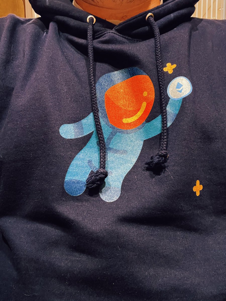 ilCriptonauta's tweet image. Oggi si lavora così…

#criptonauta #merchandise #ethereum