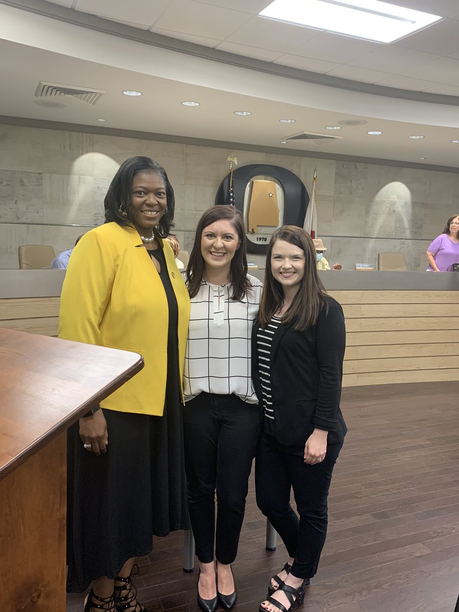 So proud of these two ladies! I approached them 3 years with the idea to exploring competency based and personalized learning <a href="/MarzanoResource/">Marzano Resources</a> and they answered the call and what a great journey this has been! The success continues. <a href="/ostolaza_ces/">Kaelyn C Ostolaza</a> <a href="/MsHoward_ce/">Kelsie Green</a>