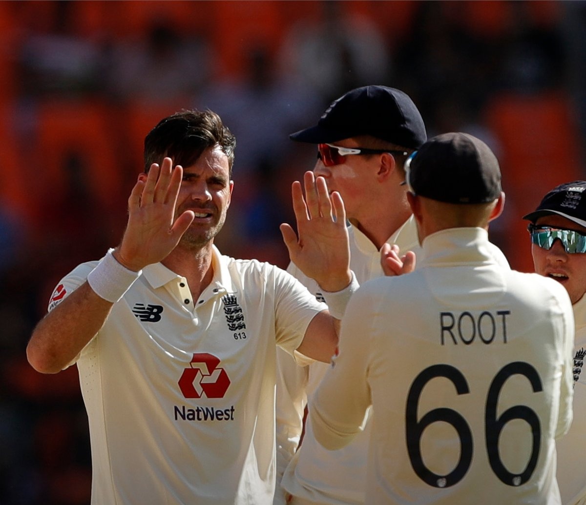 SportsCordon's tweet photo. JUST IN: England announce a 15-member squad to face New Zealand. 

Squad: Joe Root (Captain), James Anderson, James Bracey, Stuart Broad, Rory Burns, Zak Crawley, Ben Foakes, Dan Lawrence, Jack Leach, Craig Overton, Ollie Pope, Ollie Robinson, Dom Sibley, Olly Stone, Mark Wood https://t.co/AVCh7JckKK
