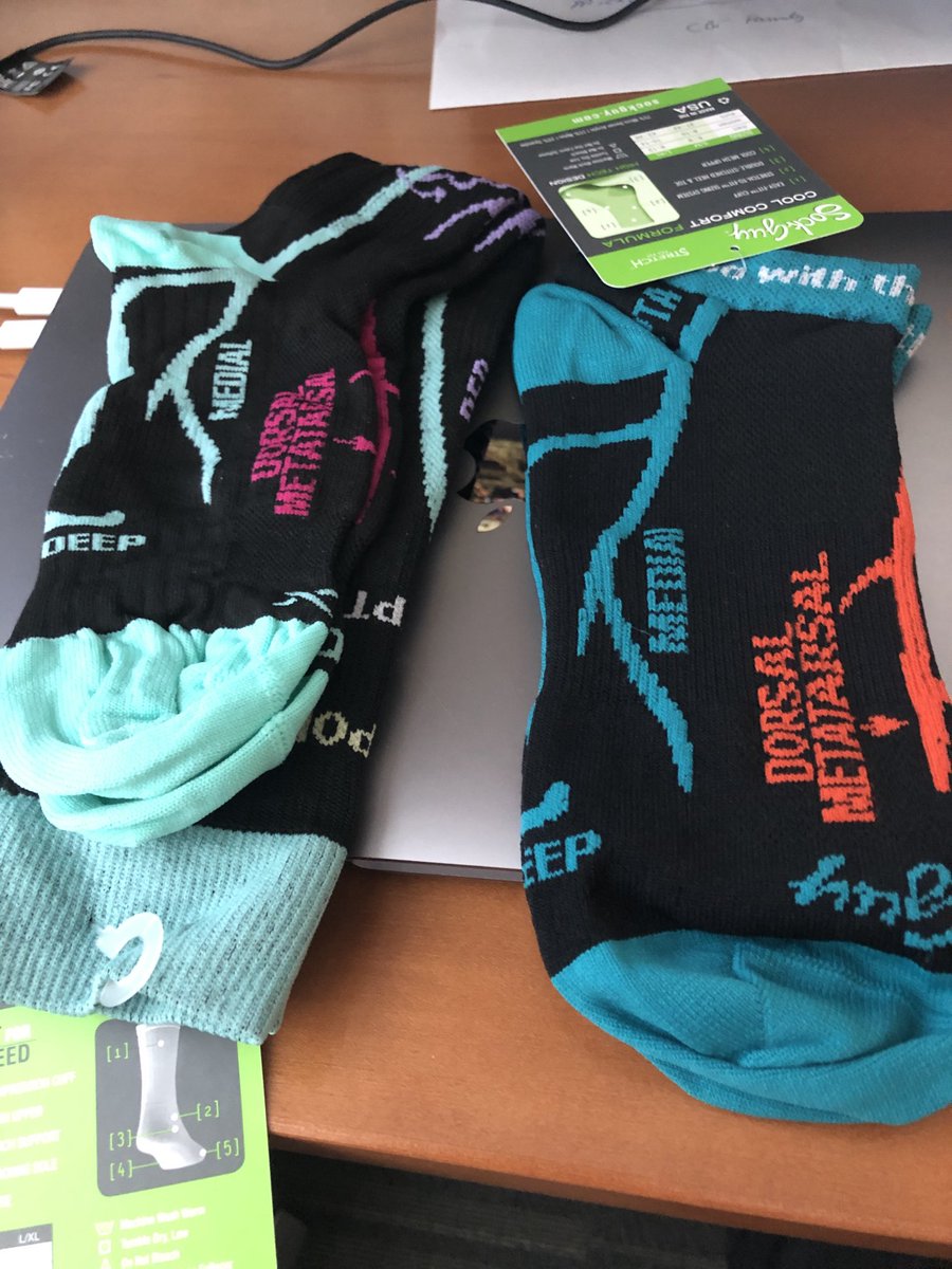 jmills1955's tweet photo. Thanks ⁦@JillSommerset⁩ #GoWithTheFlow #PAT #SurgeonSocks https://t.co/20ANxqY8Pa