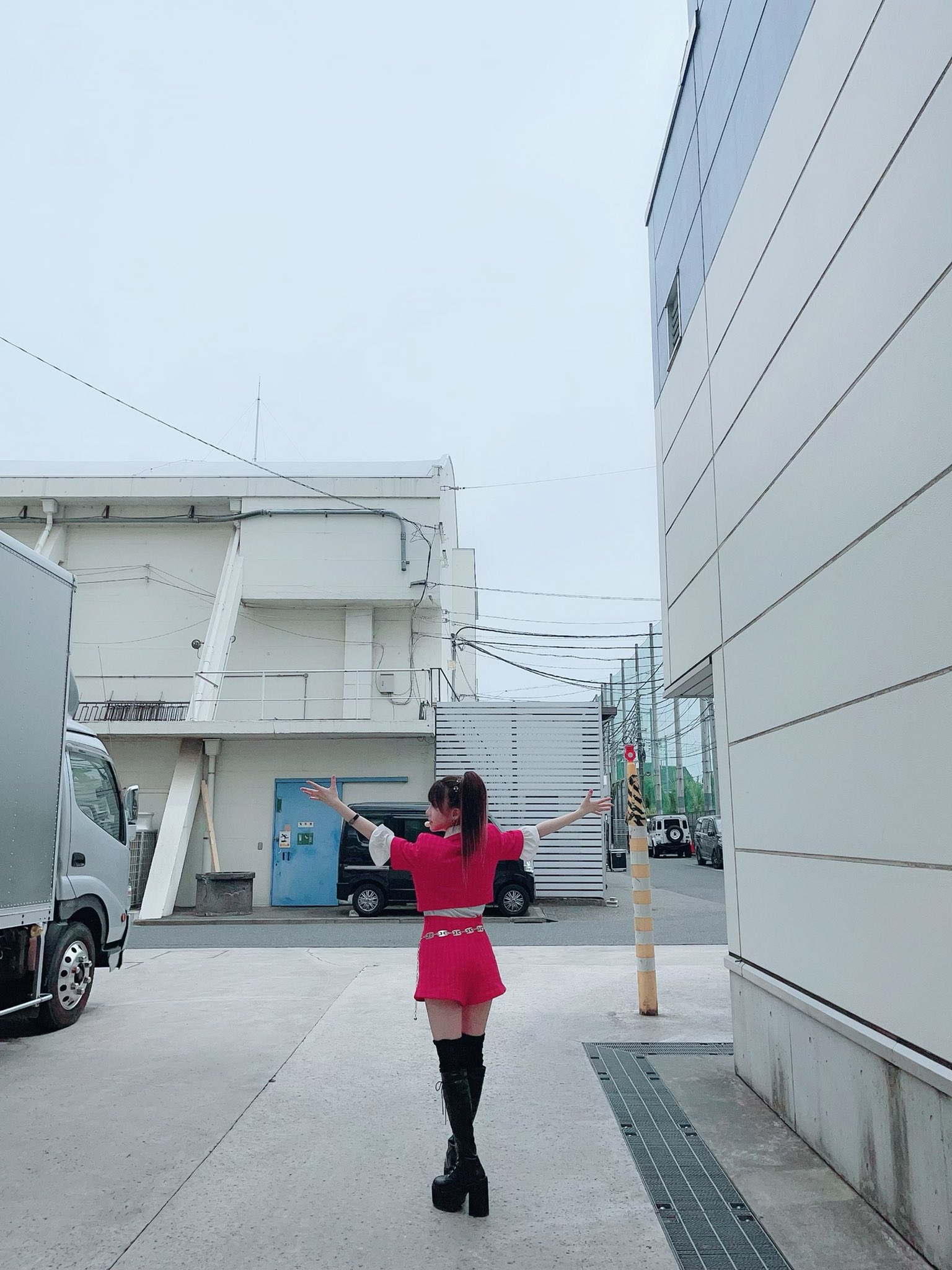 田中れいな 公式 最近よく 億年ぶりに なになにしました みたいな文よく見るけどさ なんそれ 笑 流行ってるんですか 何億年ぶり 100億年ぶりに眠くなってきたので 1000億年ぶりに睡眠とります おやすみ こんな感じ 笑 全く晴れてない空を 田中れいな 公式 最近よく 億年ぶりに なになにしました みたいな文よく見るけどさ なんそれ 笑 流行ってるんですか 何億年ぶり 100億年ぶりに眠くなってきたので 1000億年ぶりに睡眠とります おやすみ こんな感じ 笑 全く晴れてない空を