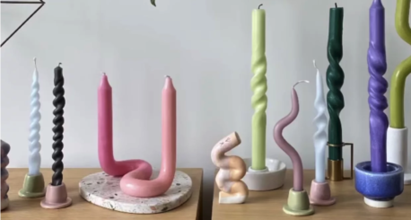 LeFutiloscope's tweet photo. Pourquoi on a changé les bougies ... https://t.co/5xaCmnPYnZ