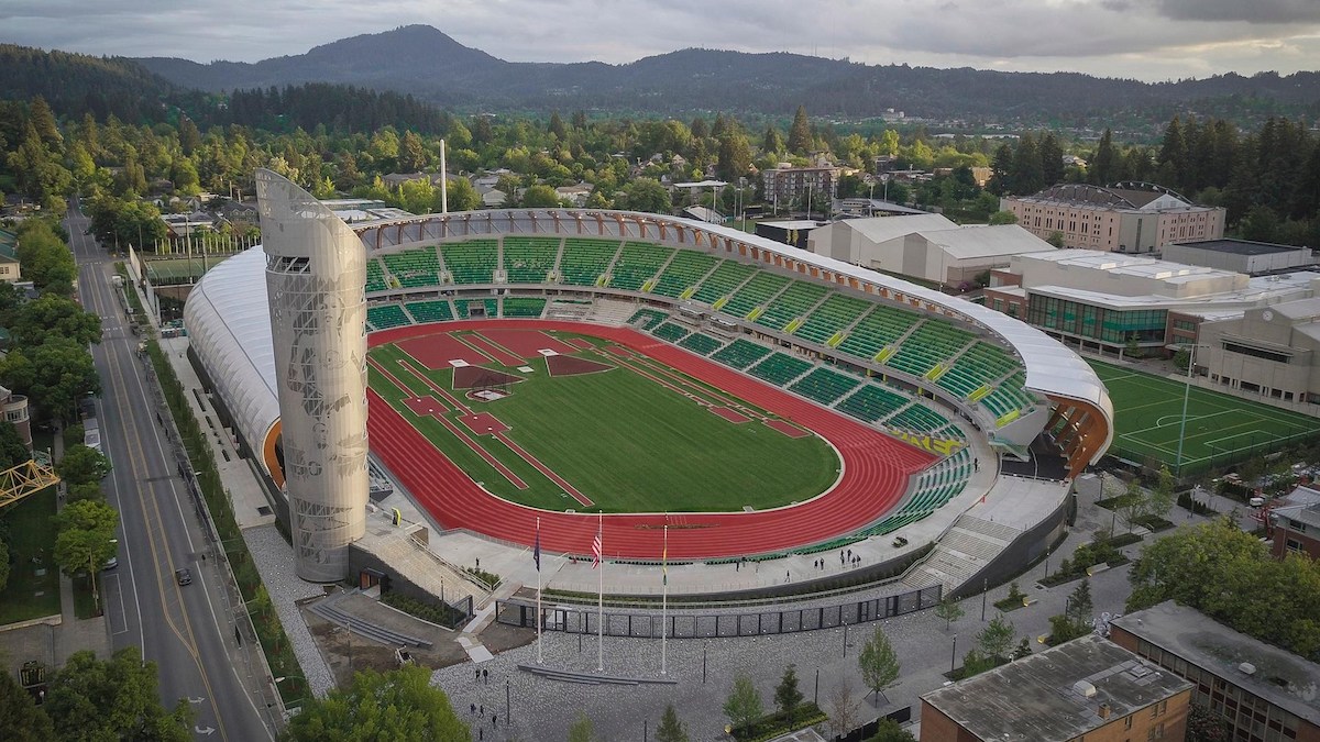 oiselle's tweet photo. Today marks one month until the U.S. Olympic Track and Field Trials. *excitement intensifies*

If you're looking for a schedule and a brief overview of the event, @runnersworld has an FAQ page here: https://t.co/ok3LciswMi

Main @usatf event page is here: https://t.co/N6bW8UCs7u https://t.co/NLxEBC474r