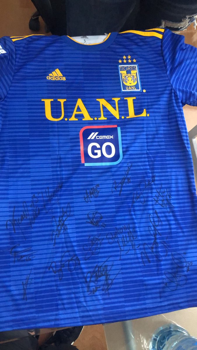 FernandaCortezM's tweet photo. Un jersey de juego… que vale oro. Liliana Mercado, la columna de Tigres Femenil. #CAPI7ANA 🐯 https://t.co/D0LSoKcllw