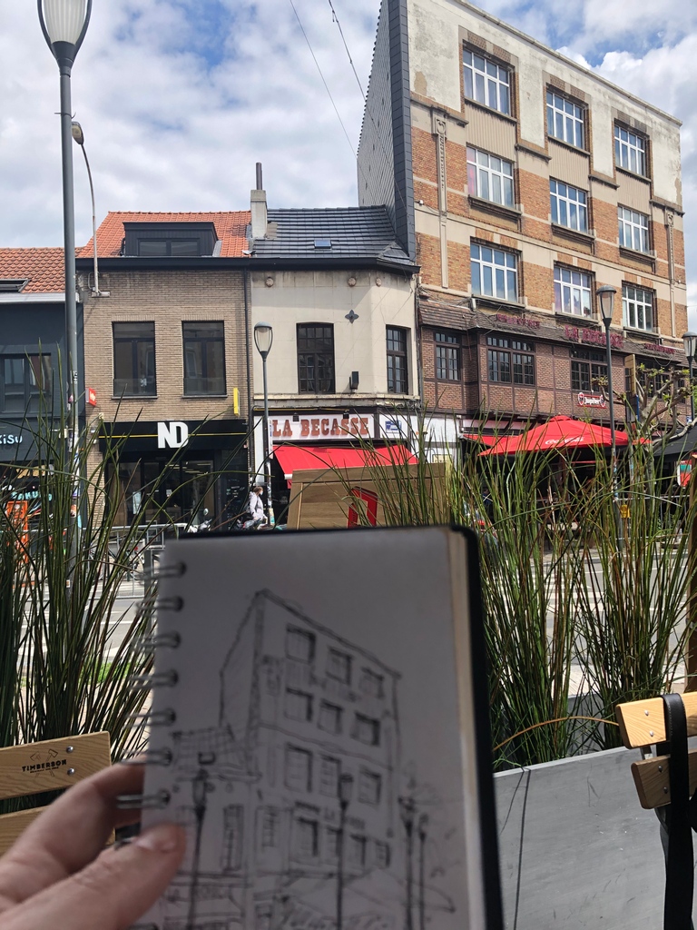 claudiobarba's tweet photo. Today's sketch of #labecasse at #ixelles while drinking a good #belgianbeer at #beburger.
#uskbelgium #urbansketchers #urbansketching
#sketch #sketchbook #inkandwatercolor #acquerelle #watercolor #fountainpen #drawing #art #artist #brussels #bruxelles https://t.co/kvBBj2CjBu