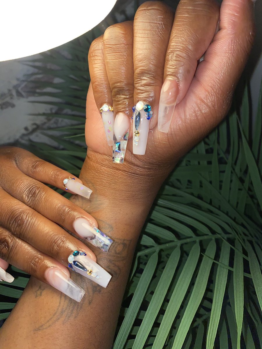 YLGaloreNails's tweet photo. Booking: https://t.co/USkSo1UhvV

Follow IG @youlovegalorenails

 #marblenailsart #seashellnails #whitenails #coffinnails https://t.co/7u2Jg7TSjm