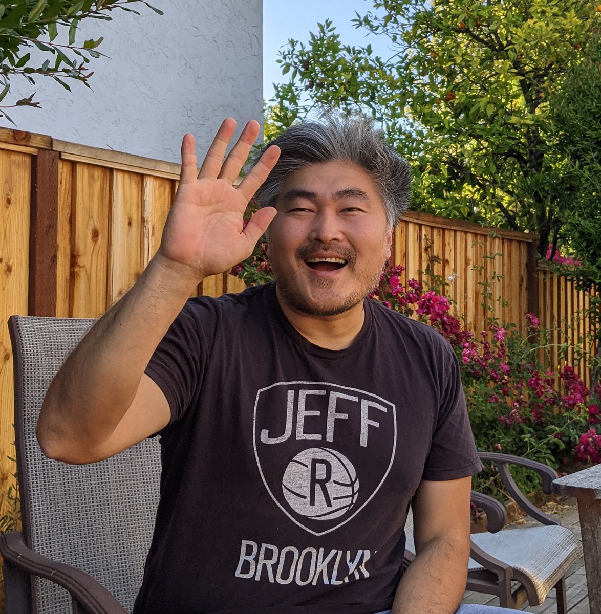 asianmanrecords's tweet image. Today AMR turns 25. Wanted it to feel like a community/wanted folks to know a POC was involved in diy/wanted AAPI kids to know they weren't alone in punk/wanted to push ideas of peace/wanted to have an outlet for my music. Thank you for 25 yrs. I am blessed.
Peace, mike park