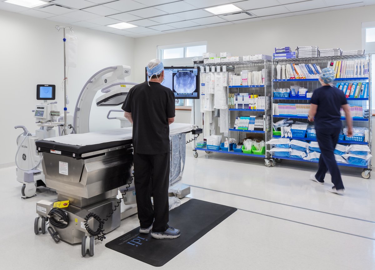 eccomedcenter's tweet photo. Loving our new, state of the art, #officebased lab. #TwittIR #outpatient #minimallyinvasive @akovaleskimd @IR_Nutt https://t.co/XXyuEwak6G