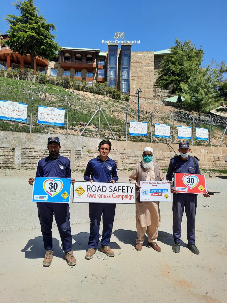 HaroonSarfrazJ's tweet photo. #StreetsforLife is the slogan chosen for the 6th #UN #GlobalTrafficSafetyWeek, which this year is celebrated between 17 and 23 May, to call for #30km/h (20 mph) speed limits to be the norm for cities, towns and villages worldwide. #Pakistan #TRSF https://t.co/eSsNtZ9jDf https://t.co/uJ071b6m9U