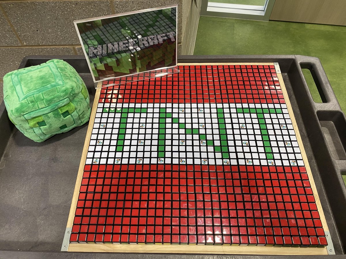 🎉 Congrats to 2nd place winner in the #RubiksCube Mosaic Contest for Spring 2021, 100 Cubes or fewer category: Minecraft TNT, 100 Rubik's Cubes, made by 5th Grade Students from Groves Elementary in TX @HumbleISD_GE Next contest: youcandothecube.com/build-mosaics-… @WendyAMcAlister