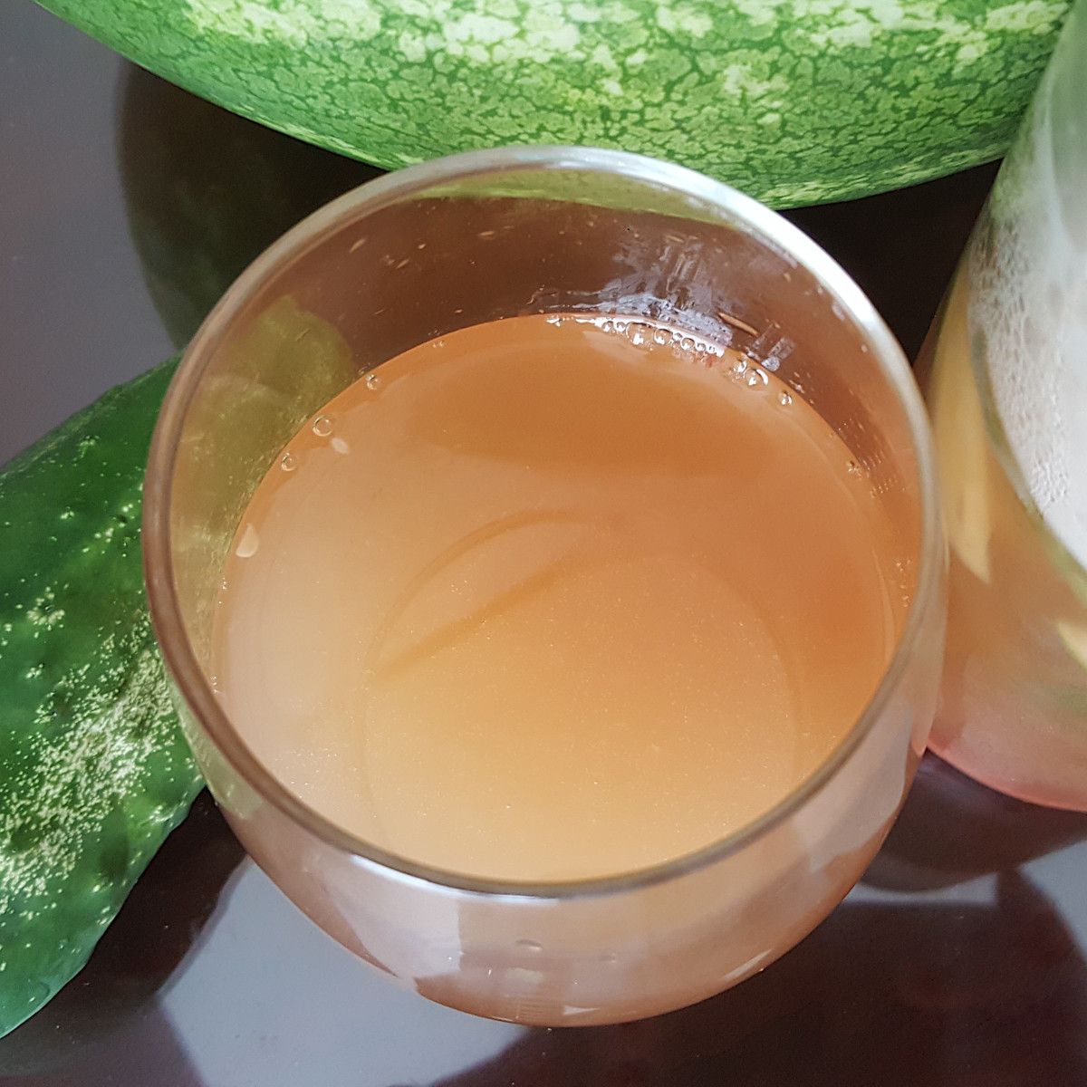 BuchaBrewers's tweet photo. Check out one of our most refreshing new recipes: Cucumber Watermelon Kombucha 🍉
https://t.co/8EzlcRTR0p
This delicious new recipe is full of carbonation &amp; flavor! Let it keep you cool this summer whether you are poolside or taking a break from yardwork 😎
#kombucha #homebrew https://t.co/7AOXCtUniZ