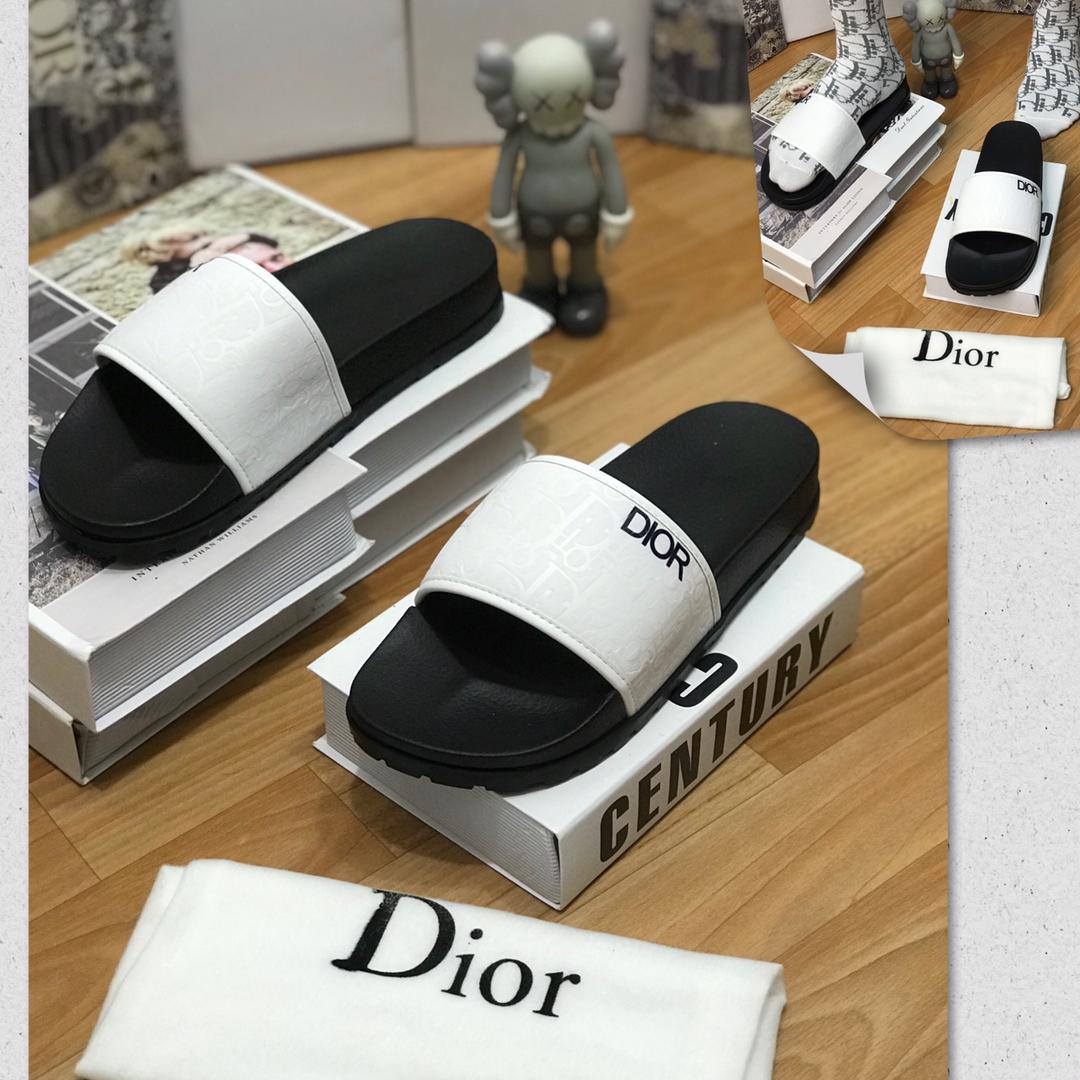 EmirOfSpain's tweet photo. Please help retweet my hustle 🙏

1-3: N18,000
4: N20,000

DM to order or via WhatsApp; https://t.co/OMZC76Z5l9

Nationwide Delivery

Instagram page: @Cide_Vogue

.
.
.
EFCC Naomi Campbell Giroud Oshogbo Governor Abidemi Rufai https://t.co/zMoFqRkhaG