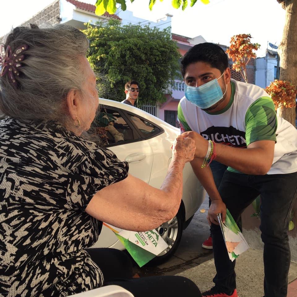 CrhistopherJGN's tweet photo. El próximo 6 de junio #UnidosVamosAGanarganar 😉✌🏼gracias a los vecinos de la Colonia Reforma por escucharnos #unidosxsinaloa

#MarioZamoraGobernador #yosigoconpucheta #PuchetaPresidente #PalabraDeSinaloense #MarioGobernador
@MarioZamoraG @PuchetaOficial https://t.co/F42eZBN17R