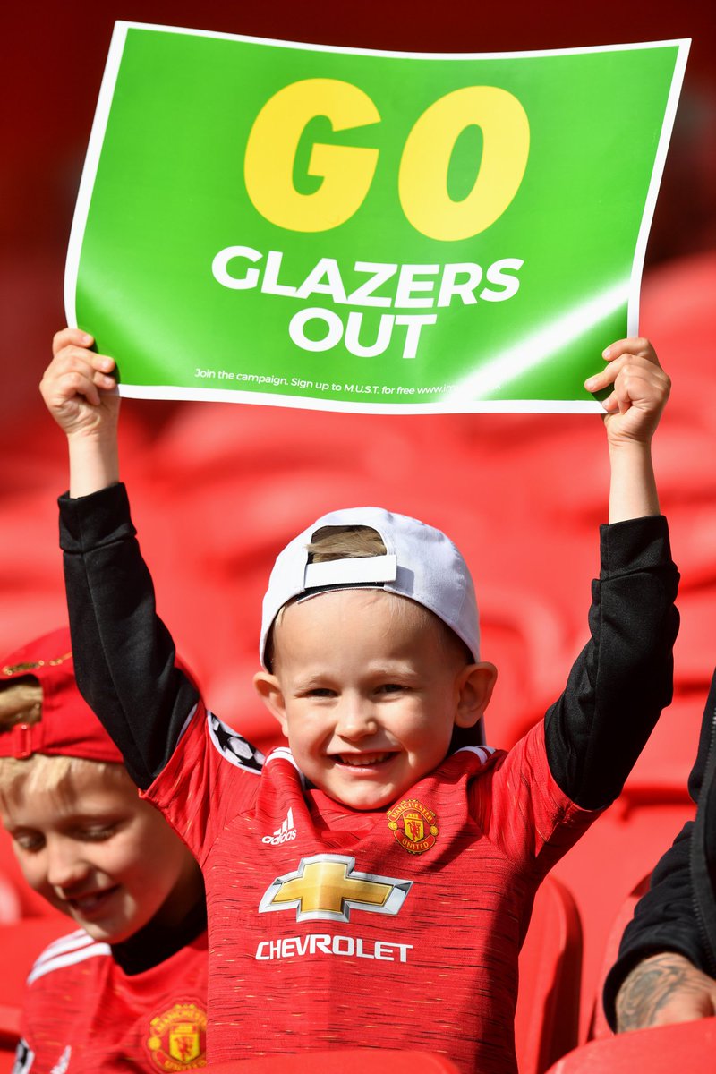 utdreport's tweet photo. #GlazersOut https://t.co/DYw5d2P2qU