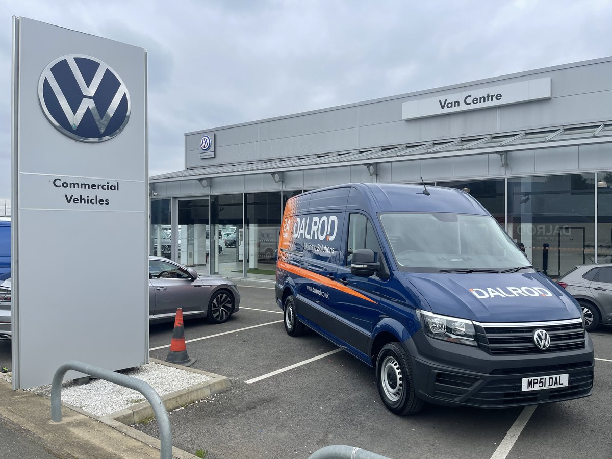 Robinsons_VW's tweet photo. From rolling off the transporter at our Peterborough Van Centre at 11am on Thursday, to being pdi’d, ply-lined, sign-written, valeted and delivered by 2pm on Friday. There's nothing like a challenge to keep you on your toes 😃⏰ 

#volkswagen #volkswagenvans #robinsonsmotorgroup https://t.co/egNI07uyWk
