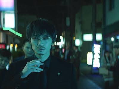 Netflixでヤクザと家族観ました。 3つの時代で描かれるアウトローの