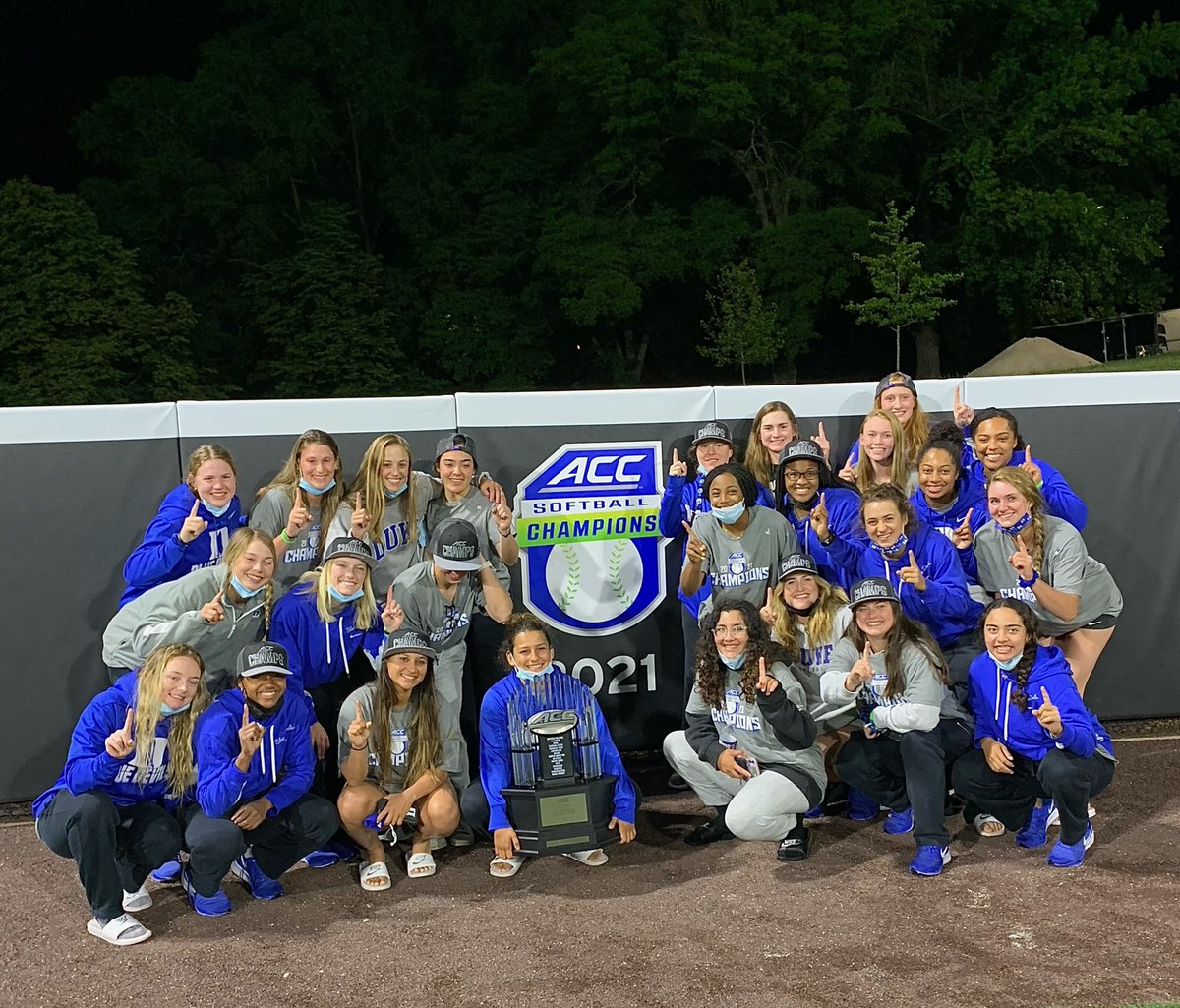 Welcome Home 💙😈🥎🏆 #accChamps #RoadToWCWS @DukeSOFTBALL