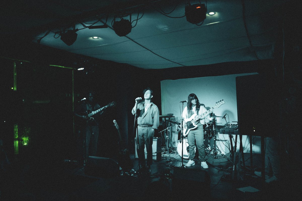 Hoy estaremos grabando algo muy chevere! Estamos emocionados y agradecidos con todas las cosas buenas que vienen para Neema! Pendientes!