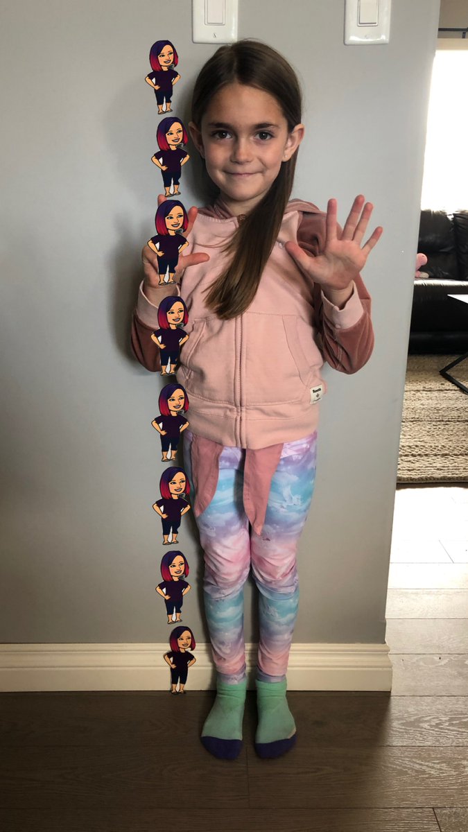 MrsSaundersCG's tweet image. We&apos;re learning about nonstandard measurement - Brynlee is 8 Flat Mrs. Saunders tall! #flatmrssaunders #togetherwhenapart @FMPSD @BeaconhillFMPSD @abbott_graham @FMPSD_Numeracy