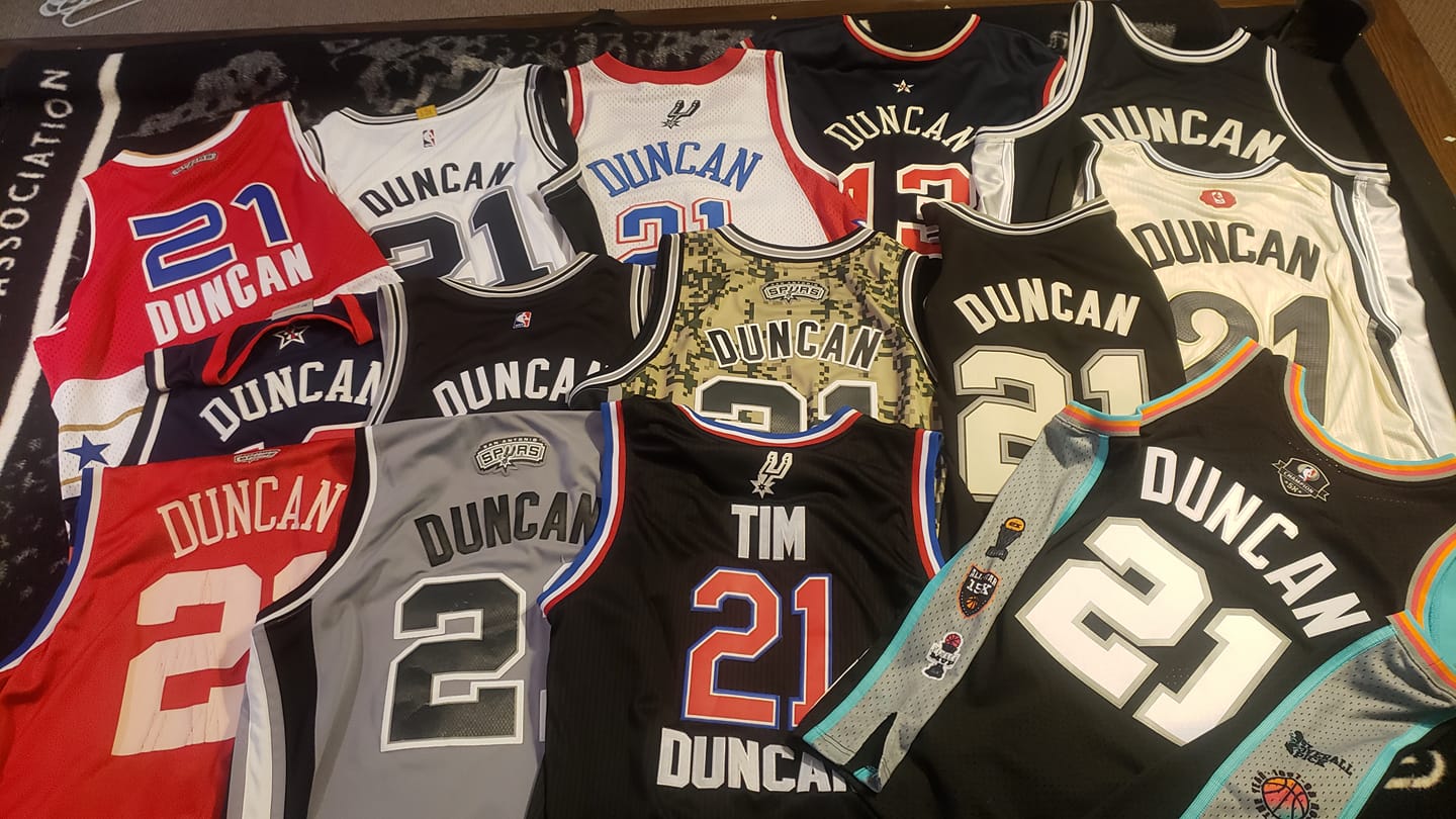 Could these be the Spurs' new throwback jerseys