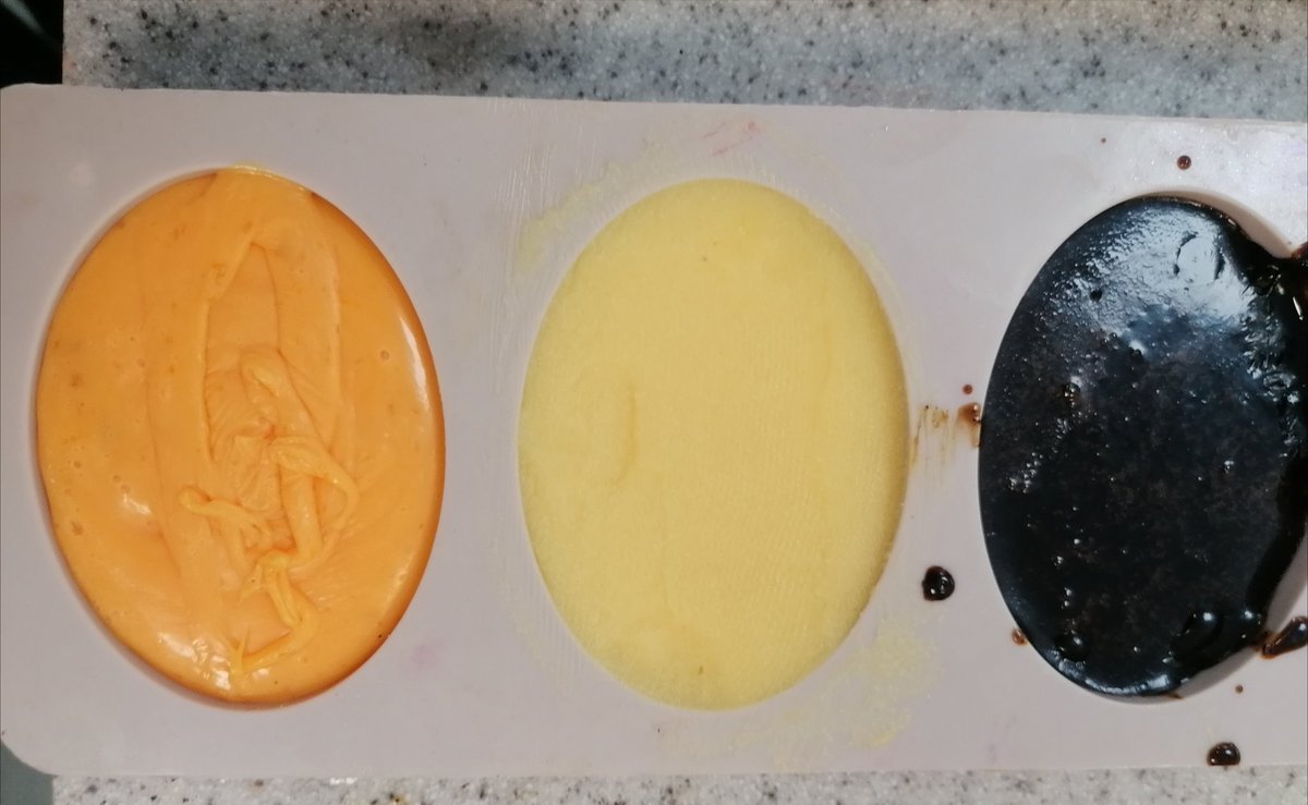 STMCAscience's tweet photo. Testing and making at Bronze CREST Club - Comparing foaming bathbomb recipes {instead of fizzing}. Also a variety of soaps: melt-and-pour orange zest &amp; real coffee soaps and a traditionally made lemon soap @StThomasMoreCA #STEM #AspiretobeMore https://t.co/JGcYYGypN0
