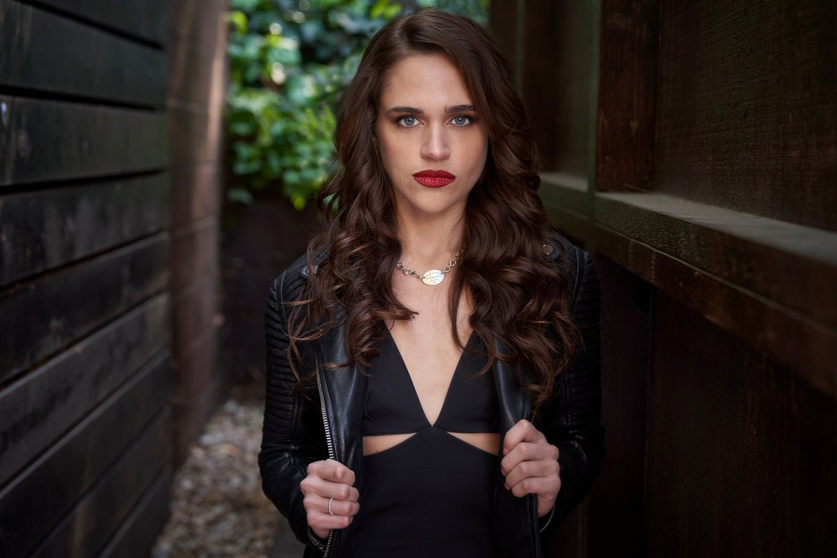 BIG GUEST ANNOUNCEMENT! Well I am very excited for this one! Over on our <a href="/Patreon/">Patreon</a>  exclusive Bloody Good Screen I will be interviewing <a href="/CWBatwoman/">Batwoman</a> star <a href="/bevin_bru/">Bevin Bru</a> about her work so far and OF COURSE her Bloody Good Screens #Arrowverse #dccomics #BatwomanCW