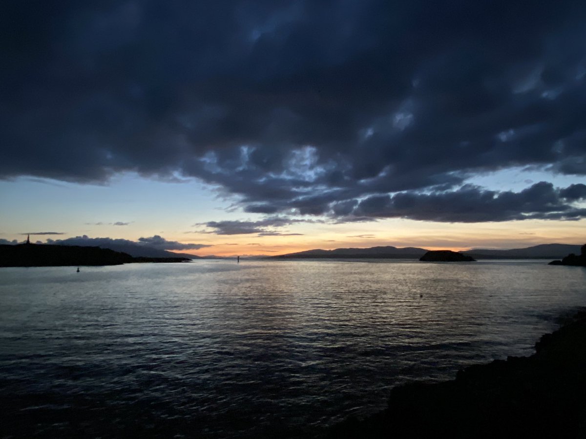 Robin McKelvie (@robinmckelvie) on Twitter photo Not always eaten as well as I should have in Oban away from the green & white shack. New menu at Oban Bay Hotel v impressive & well executed. Seafood & steaks star. Staff great & views epic. Glad to see. <a href="/CrerarHotels/">Crerar Hotels</a> Not always eaten as well as I should have in Oban away from the green & white shack. New menu at Oban Bay Hotel v impressive & well executed. Seafood & steaks star. Staff great & views epic. Glad to see. <a href="/CrerarHotels/">Crerar Hotels</a>