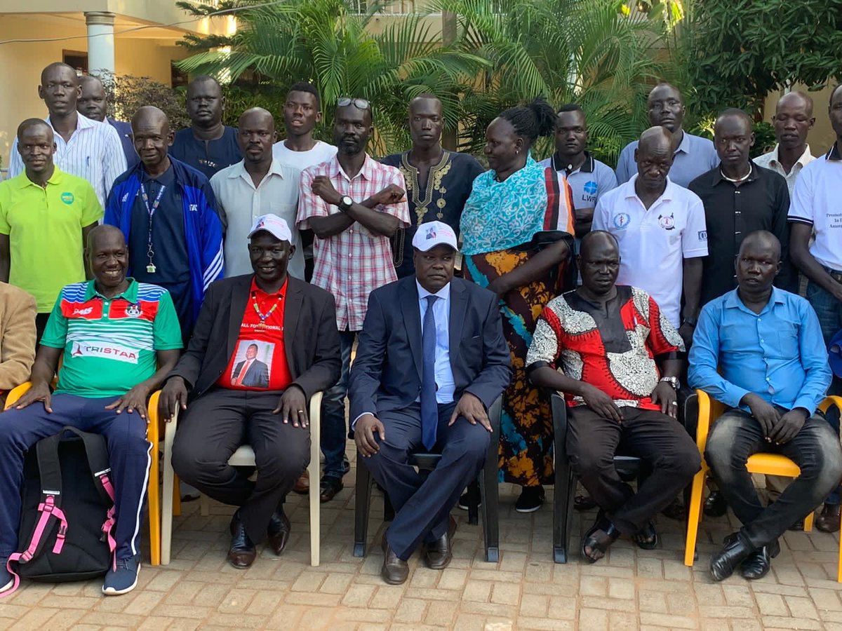 AtemAlek's tweet photo. Augustino Maduot for SSFA president, elect a person that will deliver but not coz u favor them... football for a National Pride🙏🏽👍 https://t.co/9ztvDICIPL