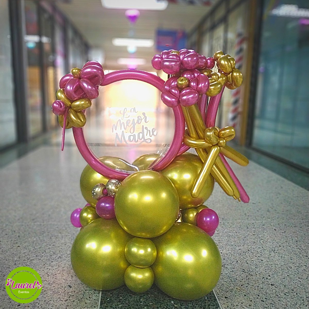 LAURELEVENTS's tweet photo. Los globos también nos encantan 
.
Desde ya puedes solicitar tu arreglos de globos para celebrar tus días especiales ☺️
.
☎️Contáctanos +584244620061
.
Servicio de delivery para toda la ciudad de Valencia Venezuela 💐 https://t.co/asOgulqvv6